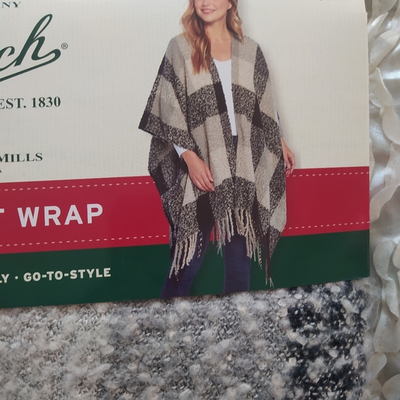 Woolrich blanket wrap - Picture 4 of 5